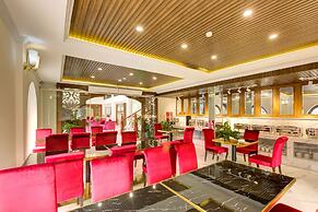 Heaven Gate Hotel O Quy Ho