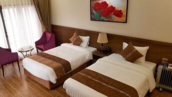 Heaven Gate Hotel O Quy Ho