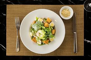 Heaven Gate Hotel O Quy Ho