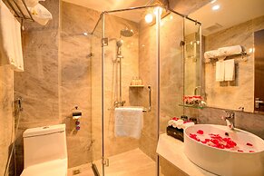 Heaven Gate Hotel O Quy Ho