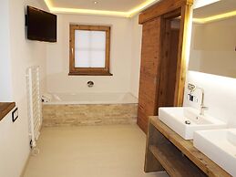 Luxury Apartment Schoenbichl