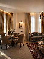 Shirvanshah Hotel