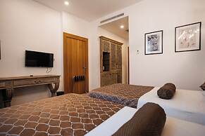 Shirvanshah Hotel