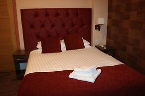 The Griffin Inn Hotel