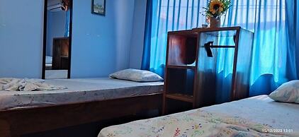 Hostel Marisol Playa Samara