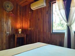 Hostel Marisol Playa Samara