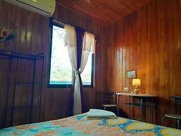 Hostel Marisol Playa Samara