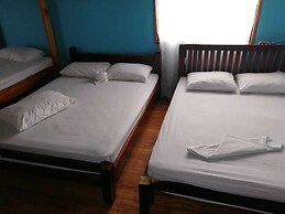 Hostel Marisol Playa Samara