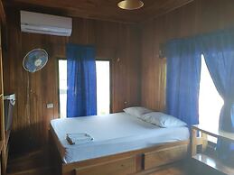 Hostel Marisol Playa Samara