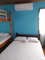 Hostel Marisol Playa Samara