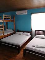 Hostel Marisol Playa Samara