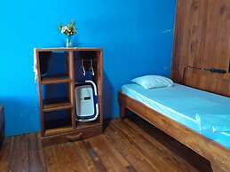 Hostel Marisol Playa Samara