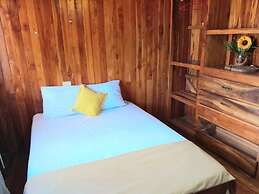 Hostel Marisol Playa Samara