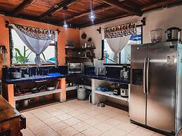 Hostel Marisol Playa Samara