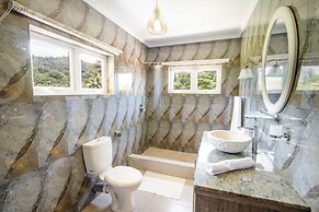 Flora's Self Catering