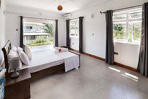 Flora's Self Catering