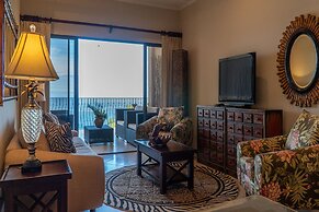 Ocean View Luxury Condo at Flamingo Towers