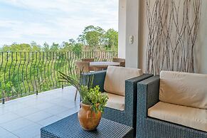Ocean View Luxury Condo at Flamingo Towers