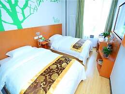 Vatica Beijing Chaoyang West Dawang Rd Jiulongshan Metro Station Hotel