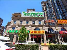 Vatica Beijing Chaoyang West Dawang Rd Jiulongshan Metro Station Hotel