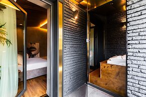 La Suite Boutique Hotel