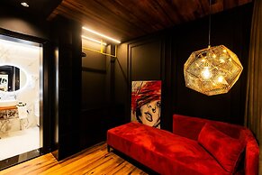 La Suite Boutique Hotel