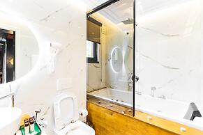 La Suite Boutique Hotel