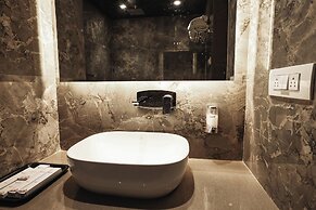 Kumar Resort by Turtle, Lonavala