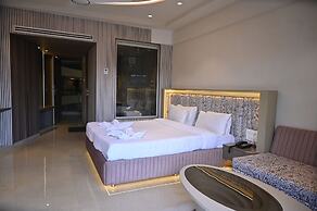 Kumar Resort by Turtle, Lonavala