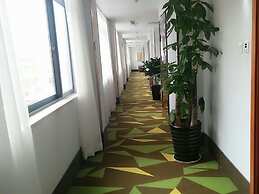 Vatica Qingdao Licang Xiazhuang Hexie Plaza Hotel