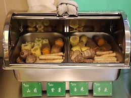 Vatica Qingdao Licang Xiazhuang Hexie Plaza Hotel