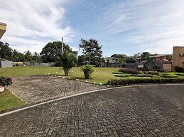 Beachfront Jaco Condos - Fully Equipped - 6 Pax