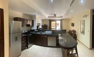 Beachfront Jaco Condos - Fully Equipped - 6 Pax