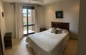 Beachfront Jaco Condos - Fully Equipped - 6 Pax