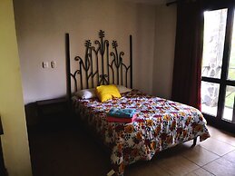 Beachfront Jaco Condos - Fully Equipped - 6 Pax