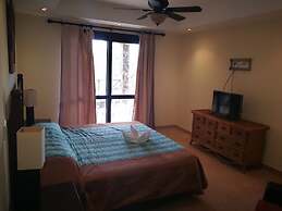 Beachfront Jaco Condos - Fully Equipped - 6 Pax