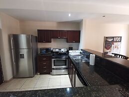 Beachfront Jaco Condos - Fully Equipped - 6 Pax