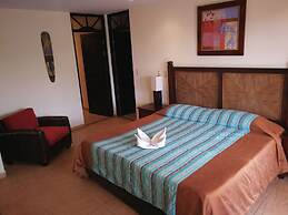 Beachfront Jaco Condos - Fully Equipped - 6 Pax