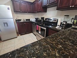 Beachfront Jaco Condos - Fully Equipped - 6 Pax