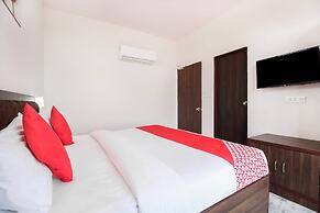 OYO 35787 Hotel Lotus