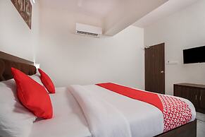 OYO 35787 Hotel Lotus