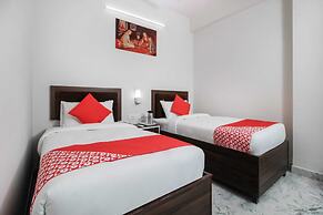 OYO 35787 Hotel Lotus