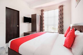 OYO 35787 Hotel Lotus