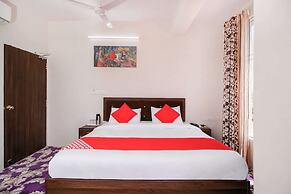 OYO 35787 Hotel Lotus