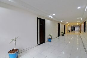 OYO 43619 Sahasra Residency