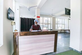 OYO 43300 Spring Woods Suites