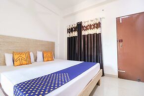 OYO 43300 Spring Woods Suites