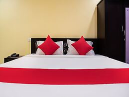 OYO 29179 The Biztel