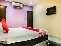 OYO 29179 The Biztel