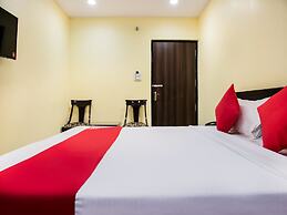 OYO 29179 The Biztel